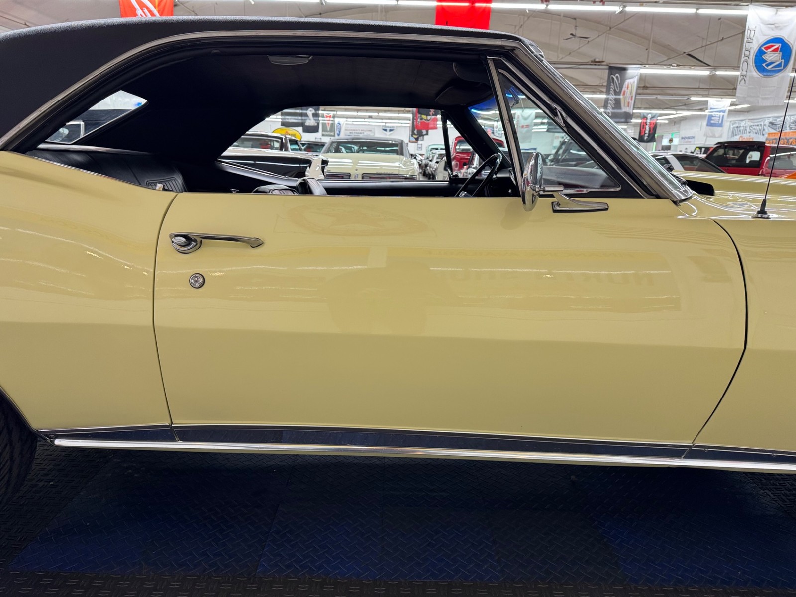 Chevrolet-Camaro-1967-29