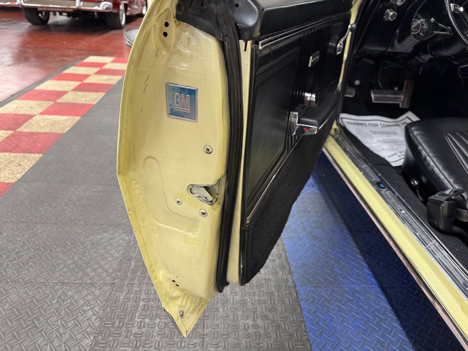 Chevrolet-Camaro-1967-39