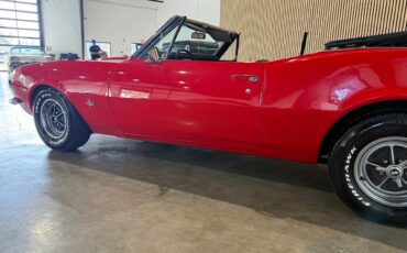 Chevrolet-Camaro-1967-Classic-Car-11