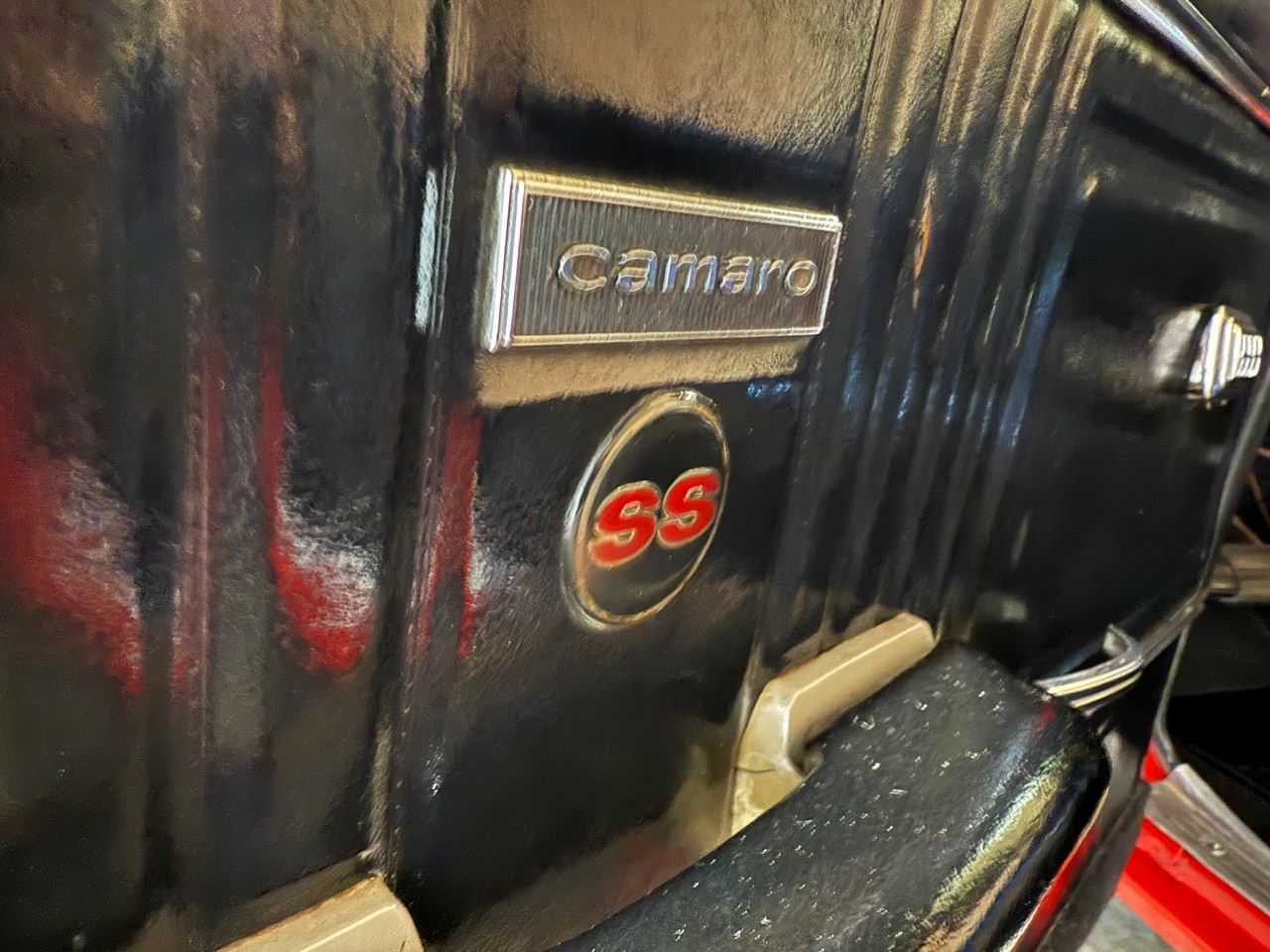 Chevrolet-Camaro-1967-Classic-Car-13