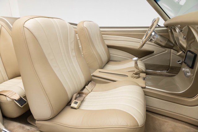 Chevrolet-Camaro-1967-Convertible-3