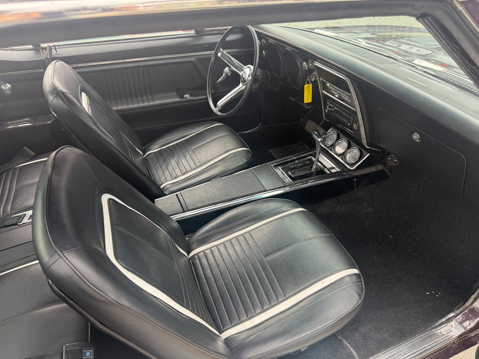 Chevrolet-Camaro-1967-Coupe-11