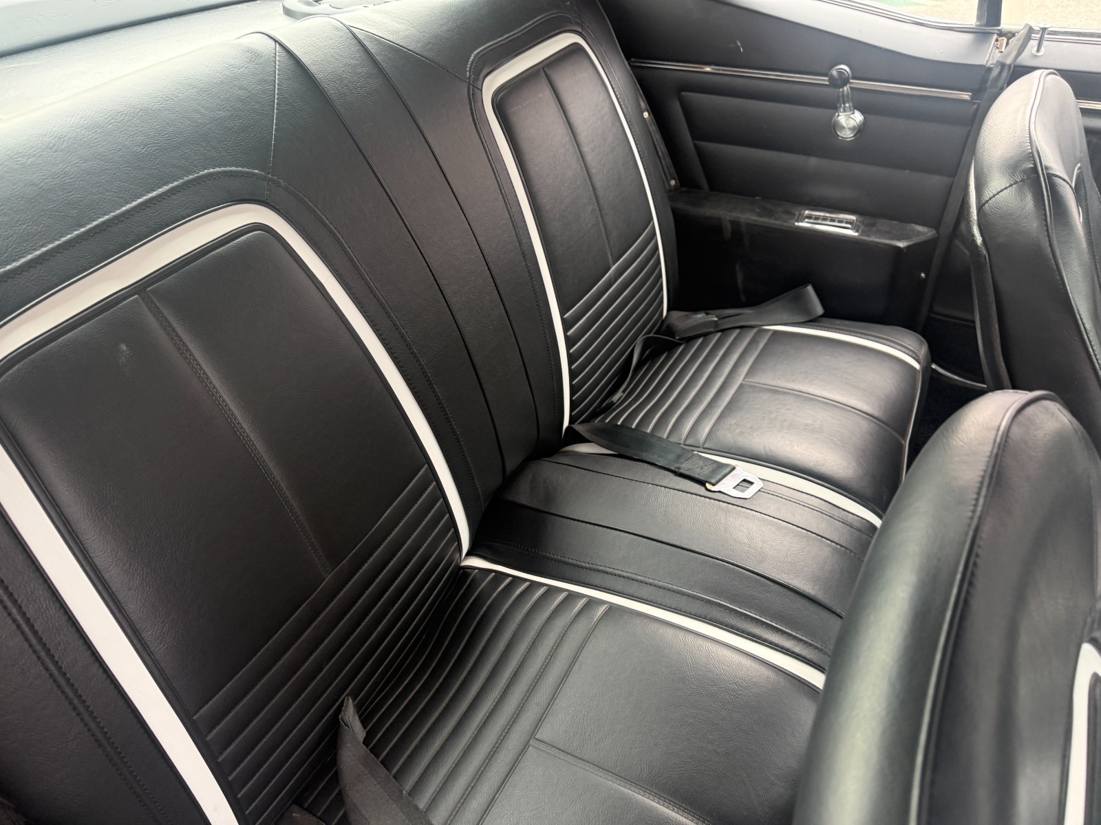 Chevrolet-Camaro-1967-Coupe-12