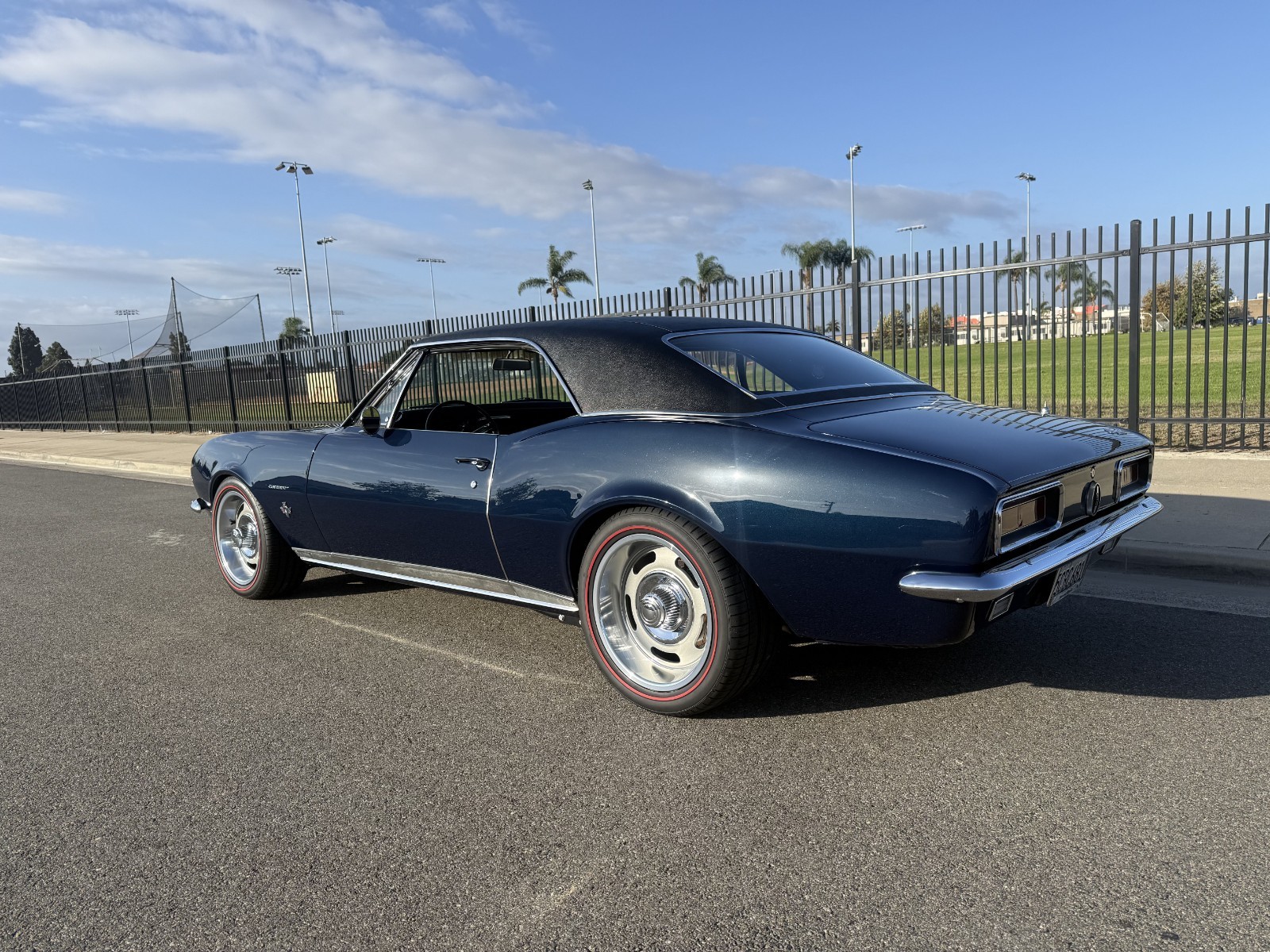 Chevrolet-Camaro-1967-Coupe-2