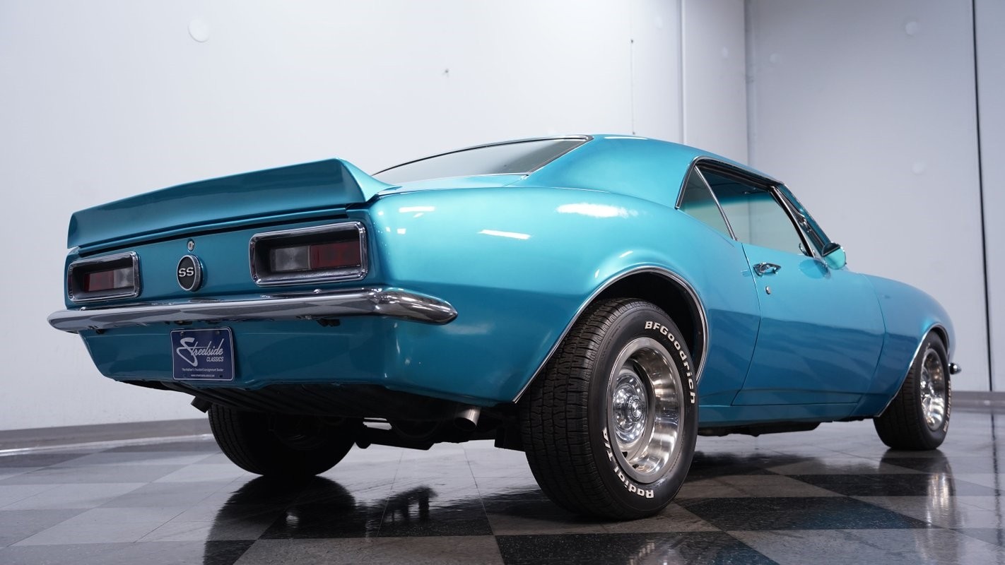 Chevrolet-Camaro-1967-Coupe-24