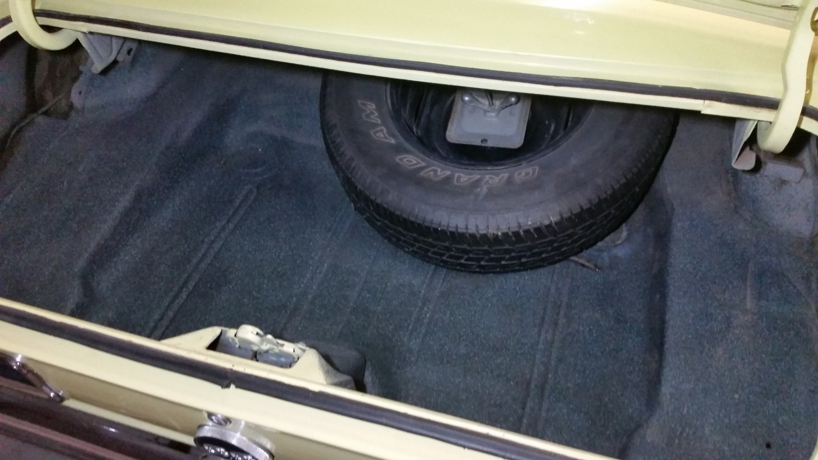 Chevrolet-Camaro-1967-Coupe-26