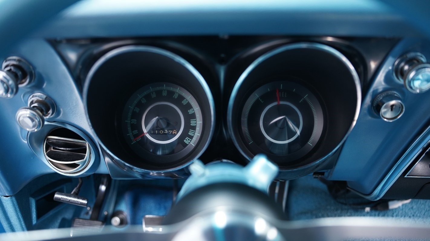 Chevrolet-Camaro-1967-Coupe-35