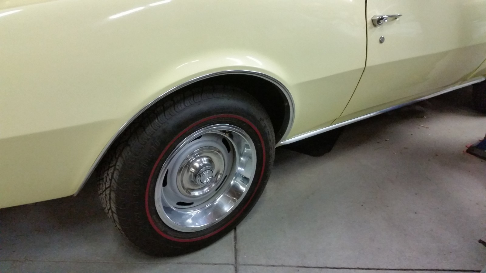 Chevrolet-Camaro-1967-Coupe-37