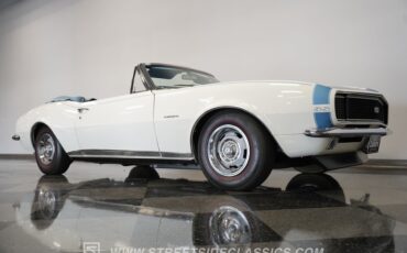Chevrolet-Camaro-1967-Ermine-White-Bright-Blue-27