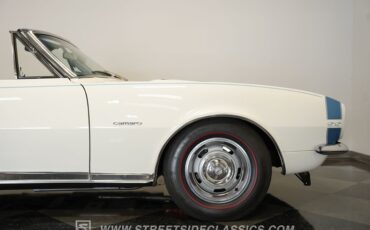 Chevrolet-Camaro-1967-Ermine-White-Bright-Blue-35