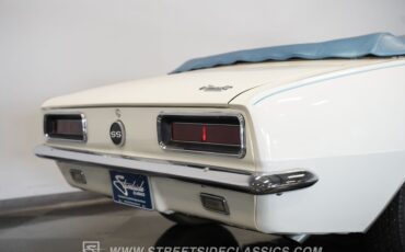Chevrolet-Camaro-1967-Ermine-White-Bright-Blue-9