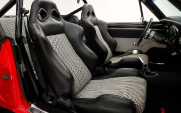 Chevrolet-Camaro-1967-Indy-Red-Black-13