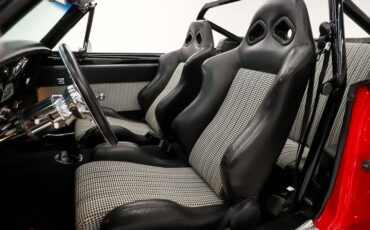 Chevrolet-Camaro-1967-Indy-Red-Black-26