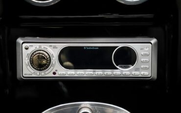 Chevrolet-Camaro-1967-Indy-Red-Black-3