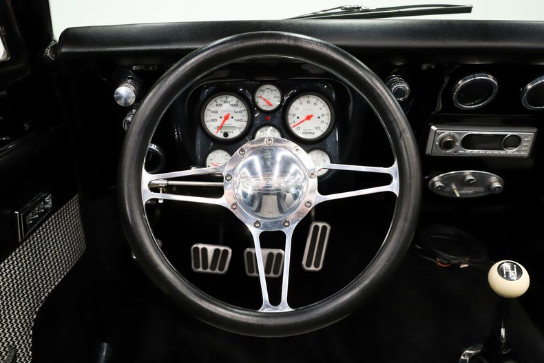 Chevrolet-Camaro-1967-Indy-Red-Black-30