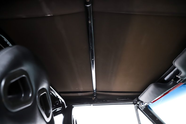 Chevrolet-Camaro-1967-Indy-Red-Black-4