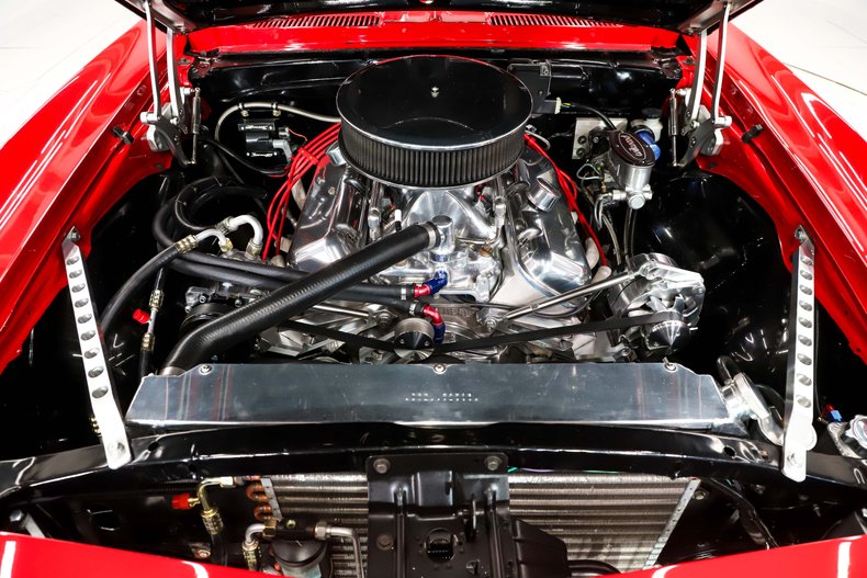 Chevrolet-Camaro-1967-Indy-Red-Black-47