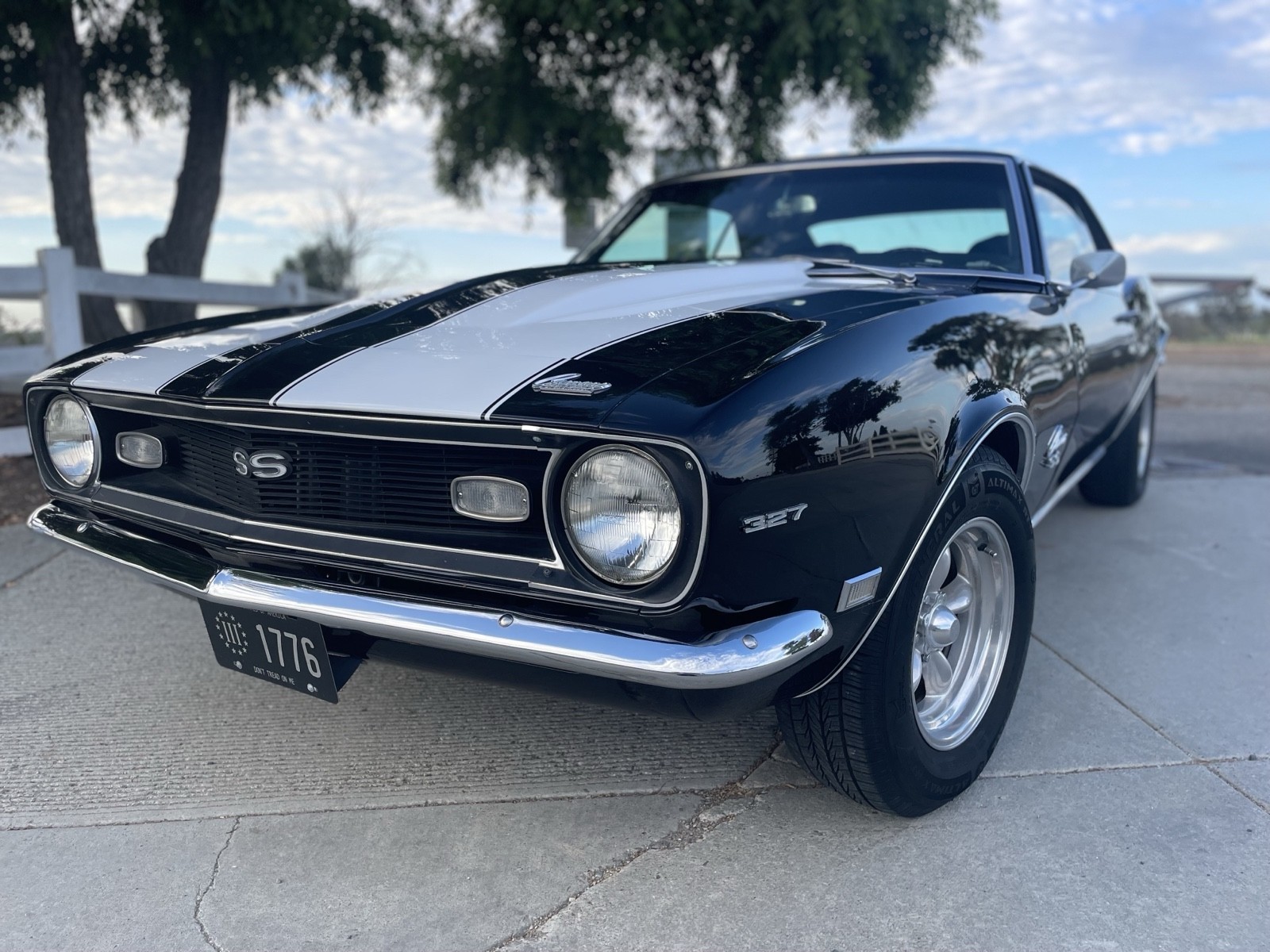 Chevrolet-Camaro-1968-2