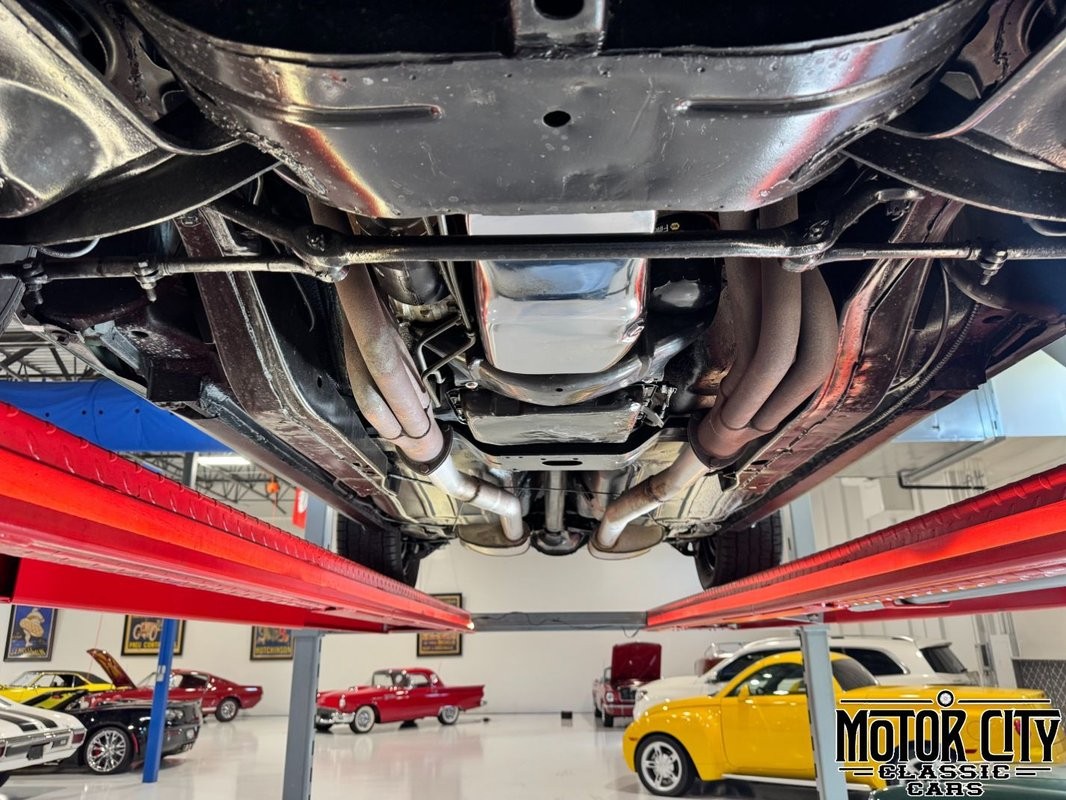 Chevrolet-Camaro-1968-38