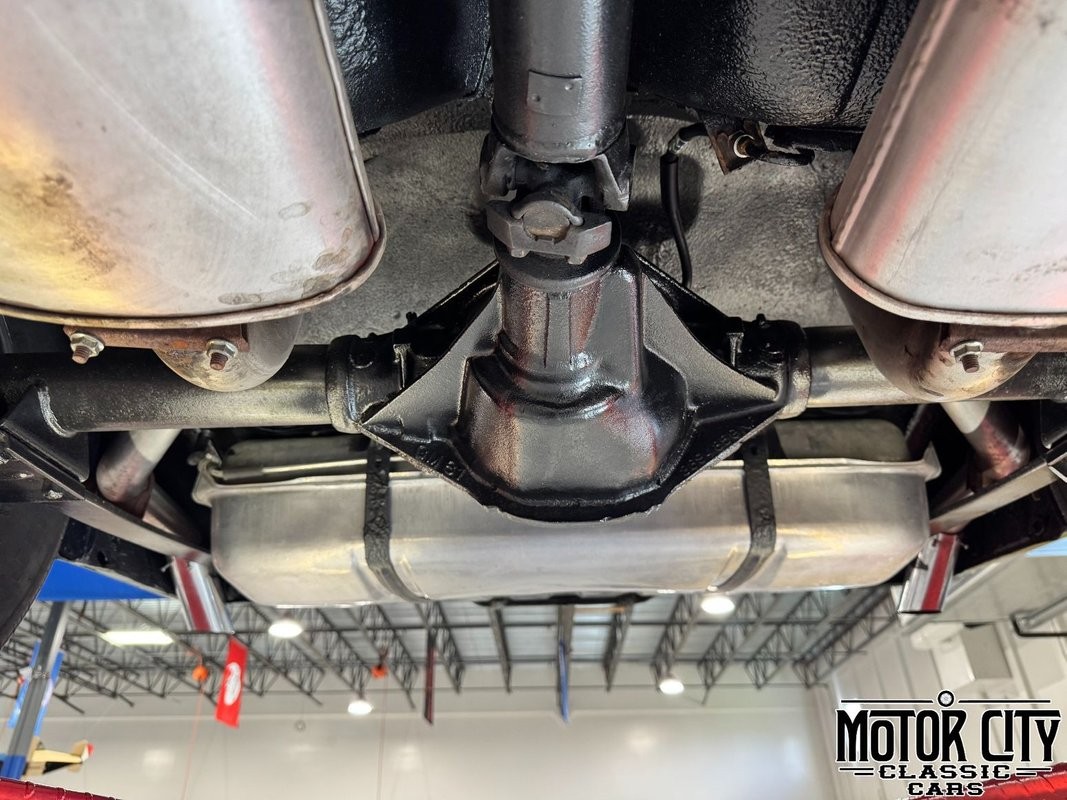 Chevrolet-Camaro-1968-39