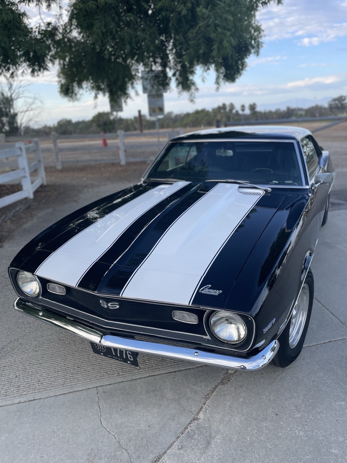 Chevrolet-Camaro-1968-4