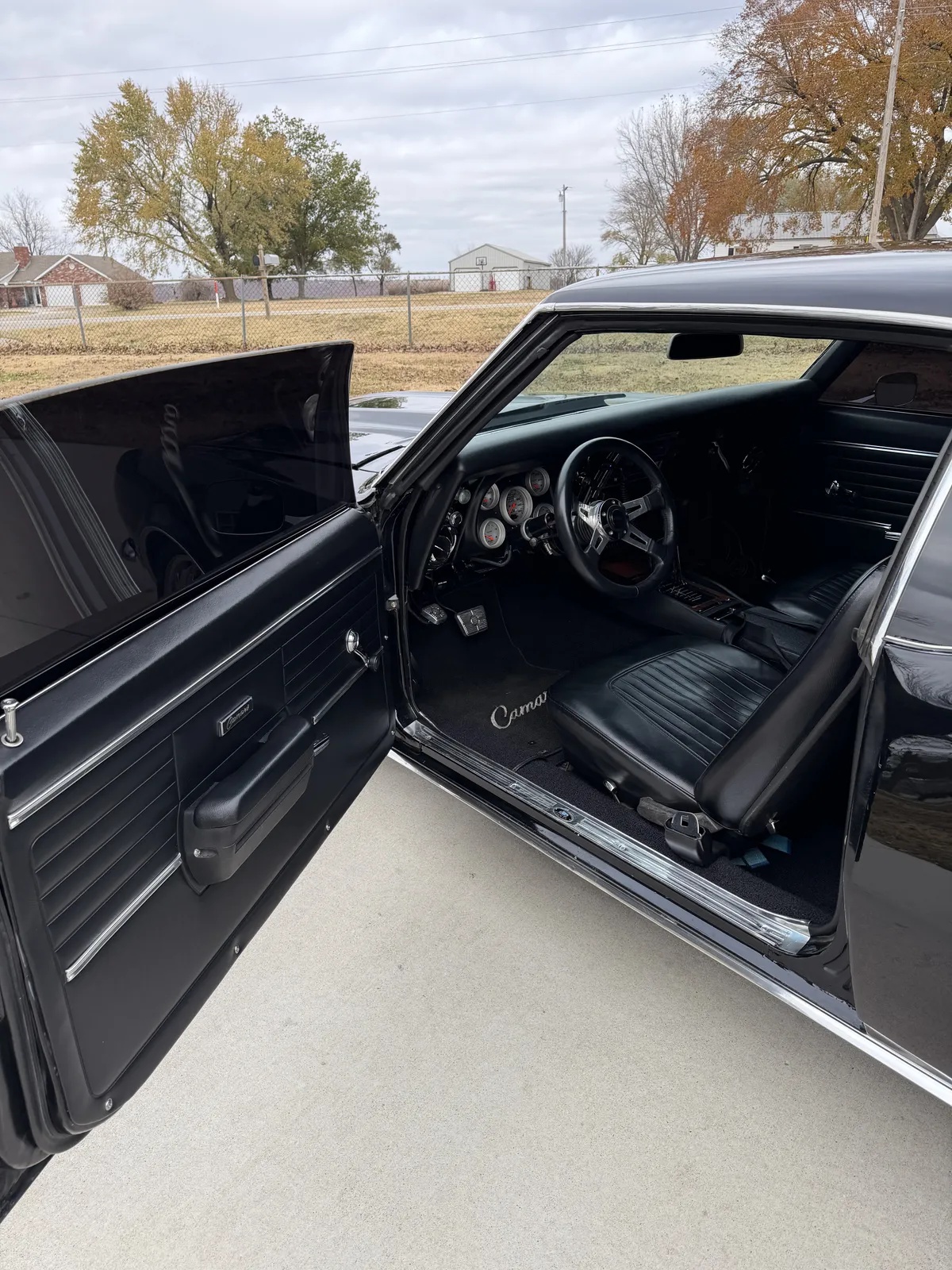 Chevrolet-Camaro-1968-Black-Black-5