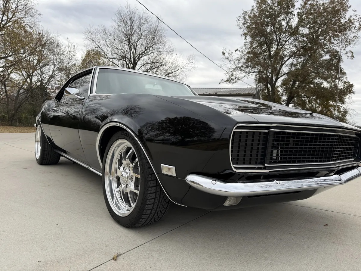 Chevrolet-Camaro-1968-Black-Black-7