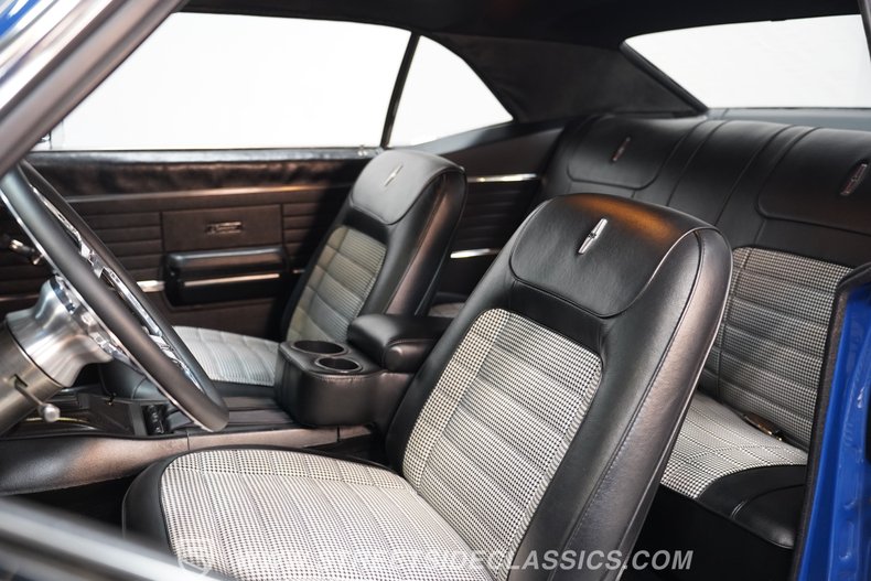 Chevrolet-Camaro-1968-Blue-Black-37