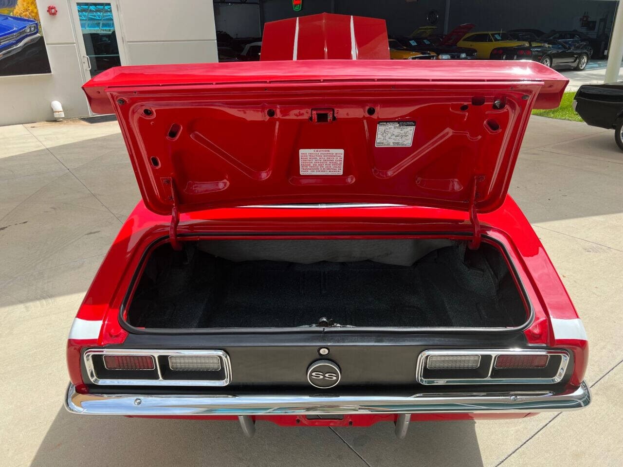 Chevrolet-Camaro-1968-Convertible-17