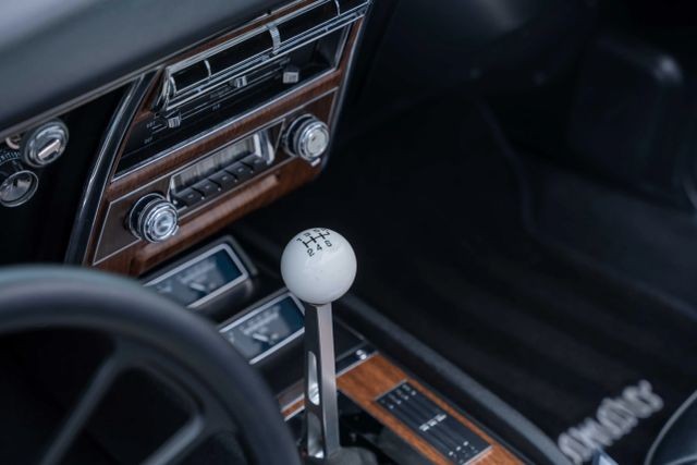 Chevrolet-Camaro-1968-Convertible-21