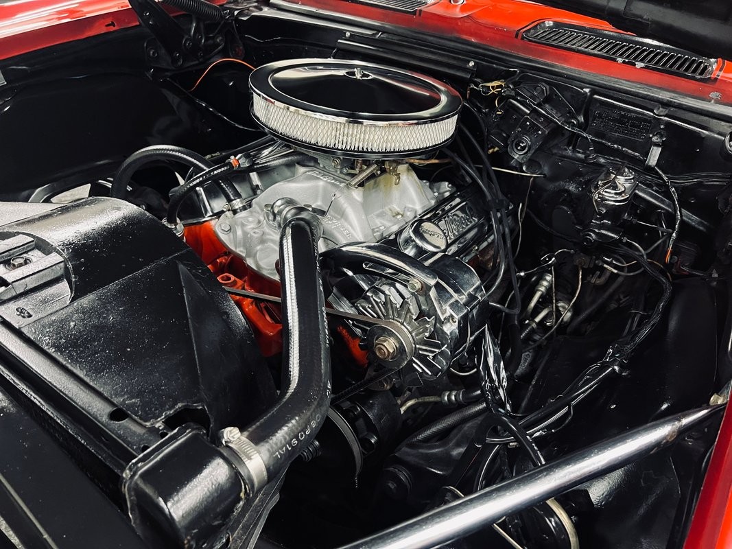 Chevrolet-Camaro-1968-Coupe-12