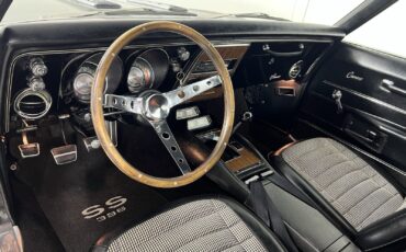 Chevrolet-Camaro-1968-Coupe-13
