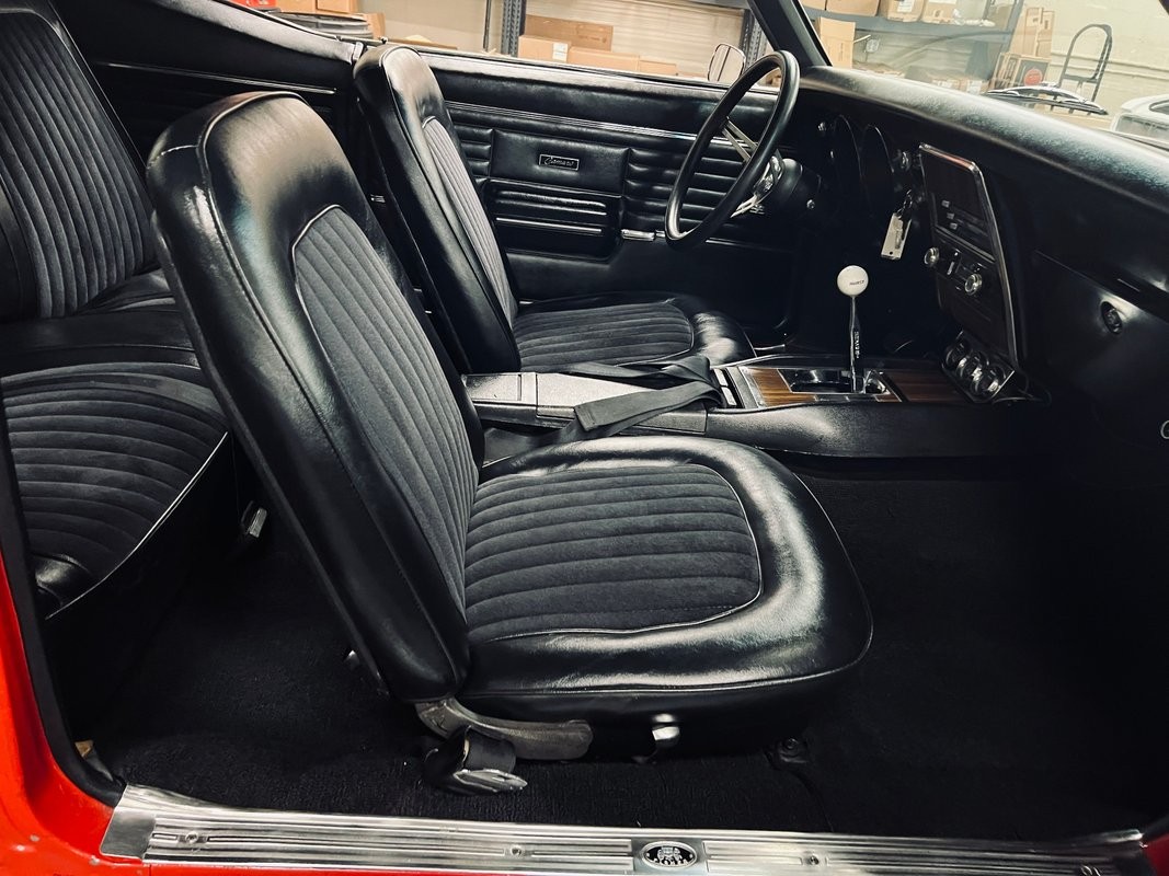 Chevrolet-Camaro-1968-Coupe-18