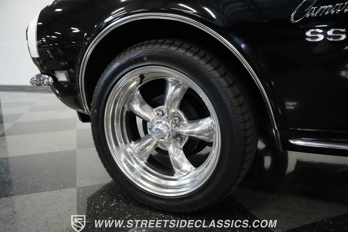 Chevrolet-Camaro-1968-Hardtop-17