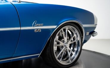 Chevrolet-Camaro-1968-Hardtop-24