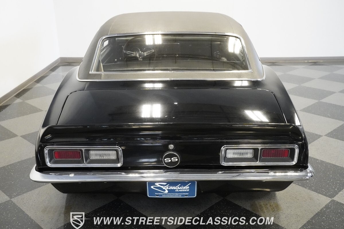 Chevrolet-Camaro-1968-Hardtop-27