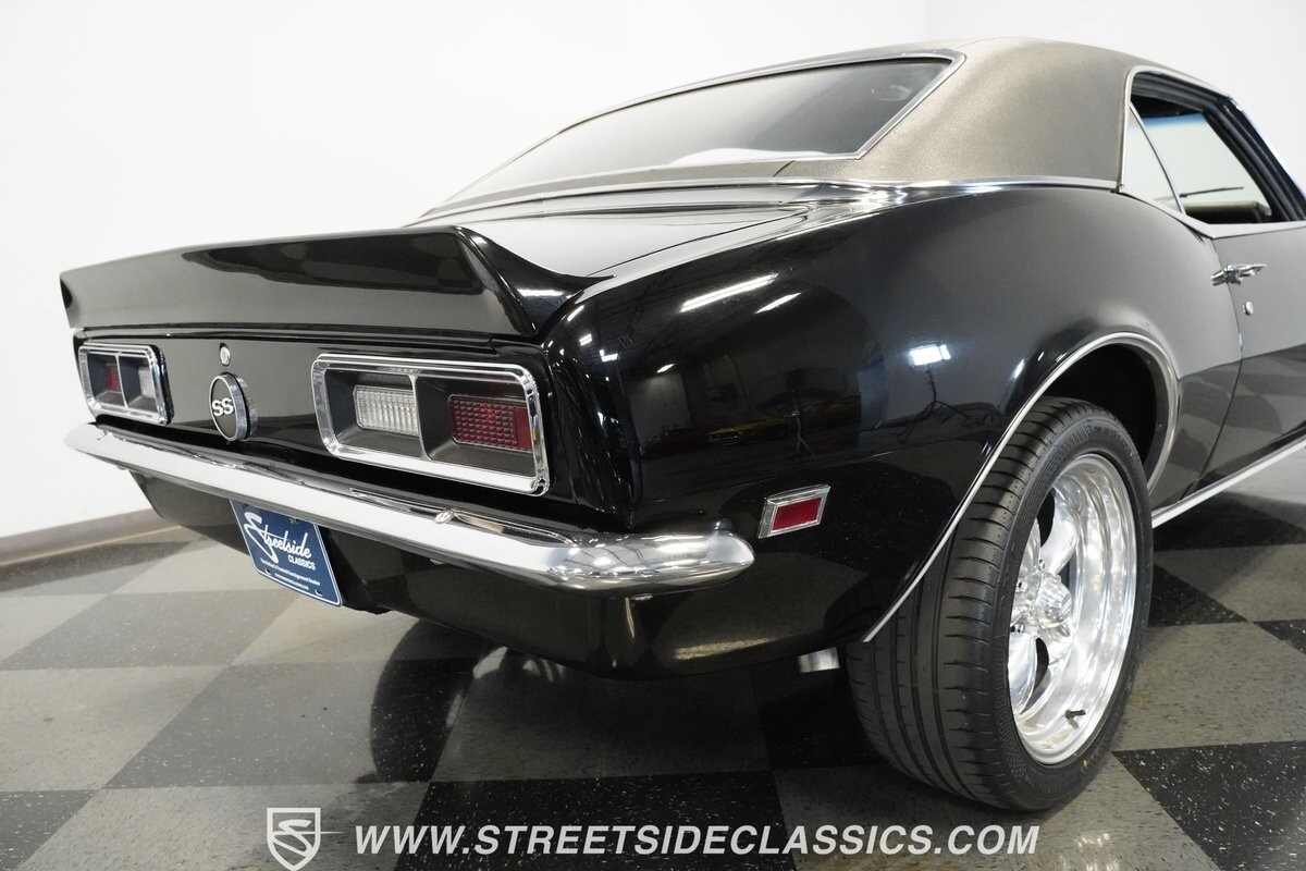 Chevrolet-Camaro-1968-Hardtop-29