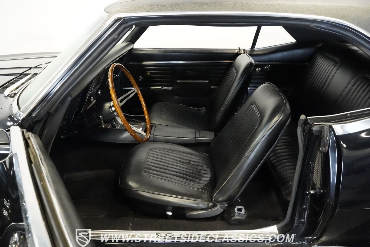 Chevrolet-Camaro-1968-Hardtop-3