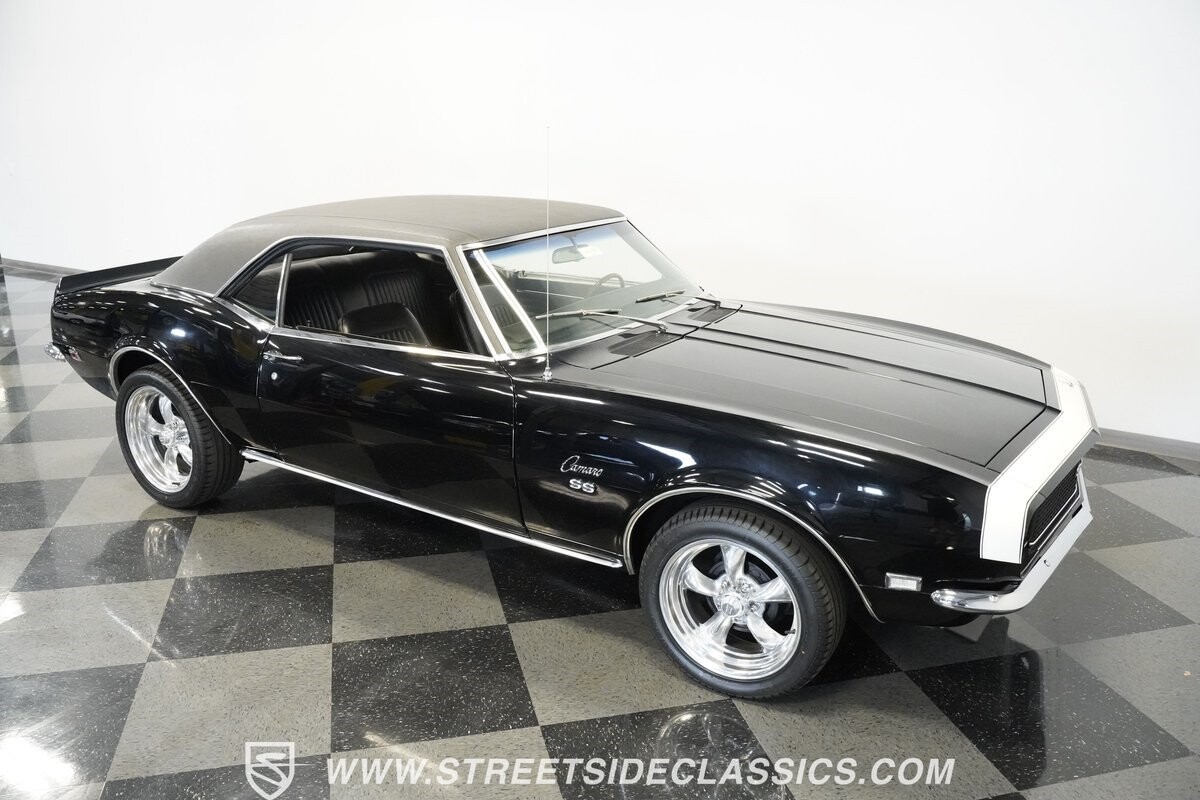 Chevrolet-Camaro-1968-Hardtop-35