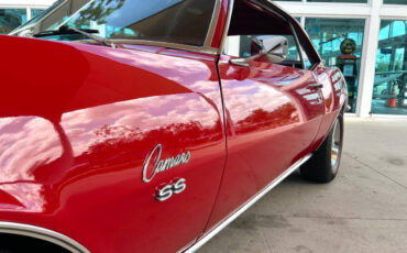 Chevrolet-Camaro-1968-Hatchback-13