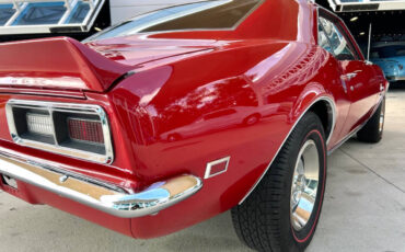Chevrolet-Camaro-1968-Hatchback-16