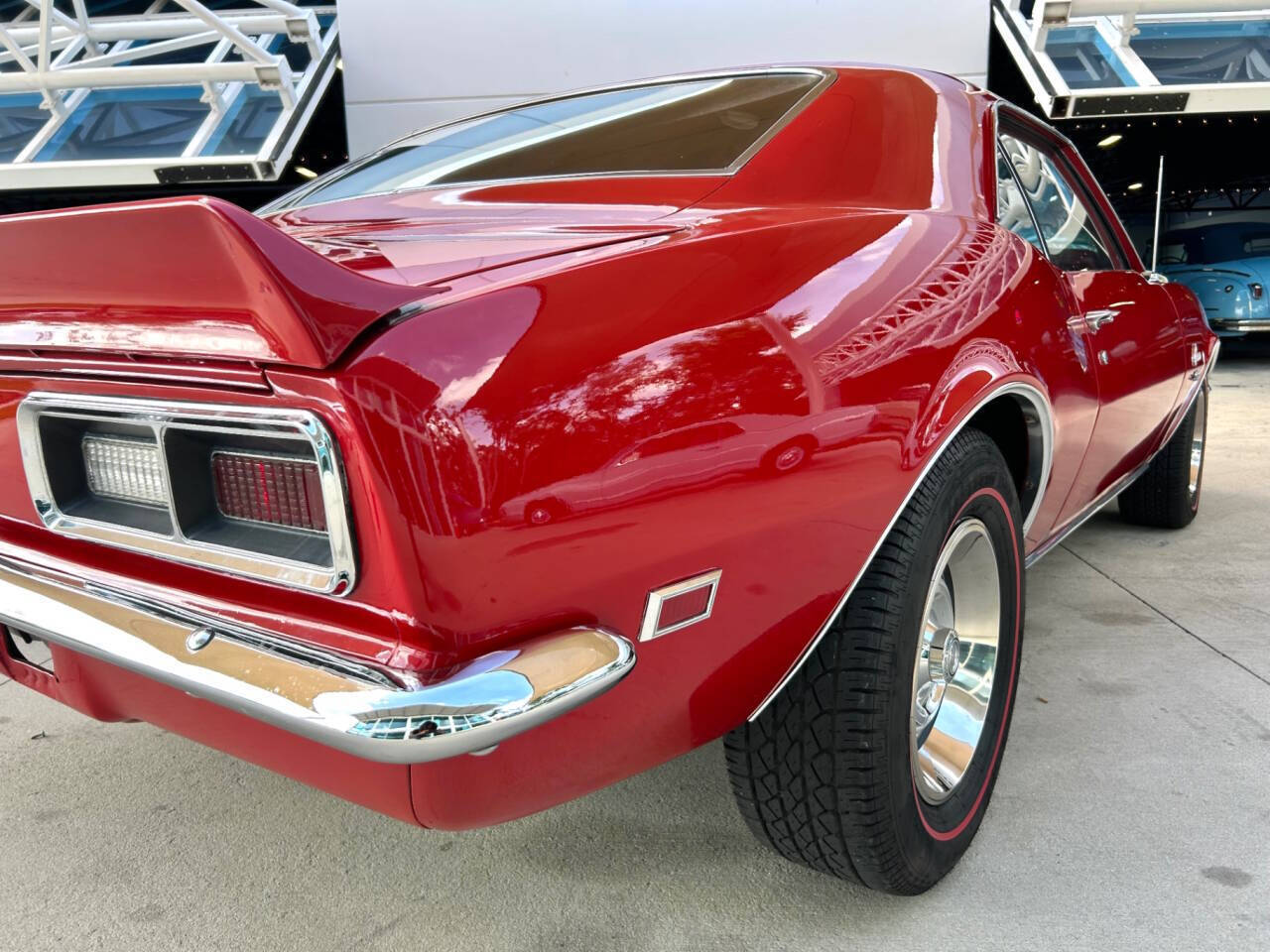 Chevrolet-Camaro-1968-Hatchback-16