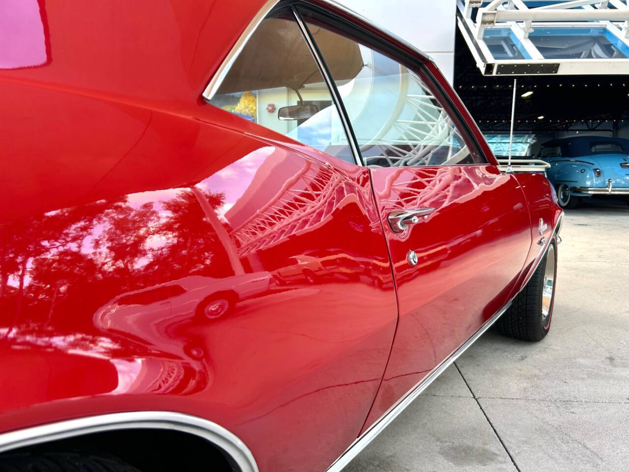 Chevrolet-Camaro-1968-Hatchback-17