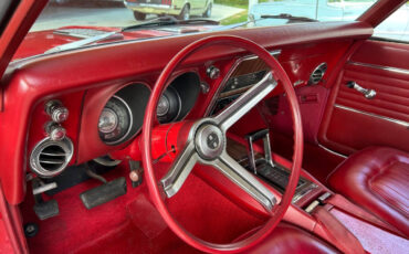 Chevrolet-Camaro-1968-Hatchback-23