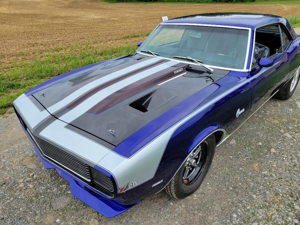 Chevrolet-Camaro-1968-Kandy-Blue-Black-W-7