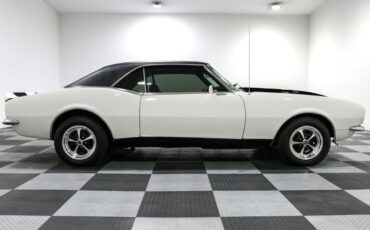 Chevrolet-Camaro-1968-White-Black-ampamp-White-Ho-14