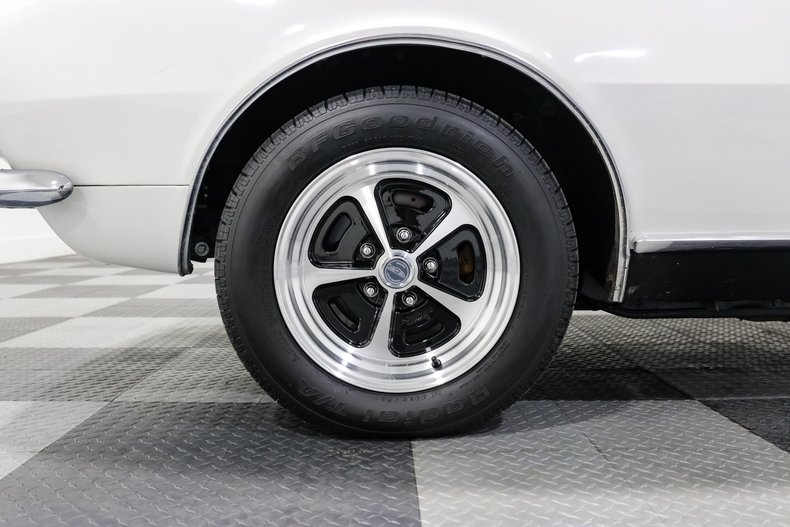 Chevrolet-Camaro-1968-White-Black-ampamp-White-Ho-16