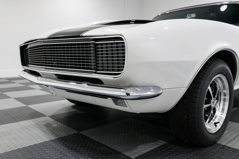 Chevrolet-Camaro-1968-White-Black-ampamp-White-Ho-17