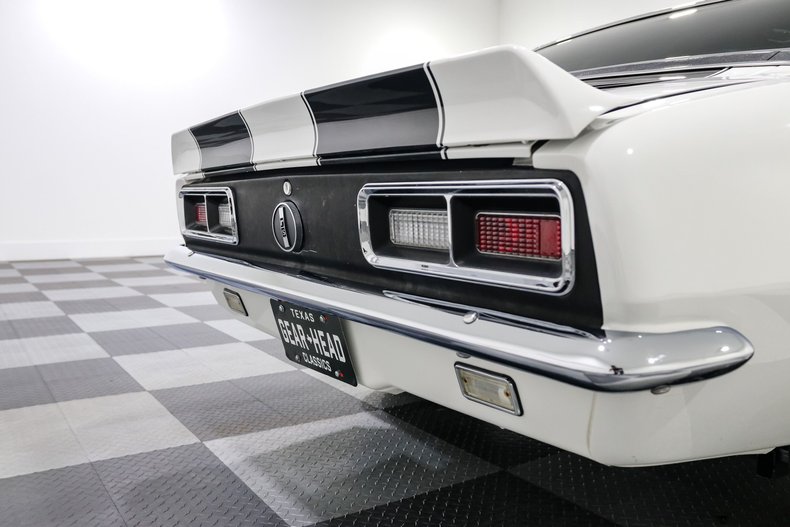 Chevrolet-Camaro-1968-White-Black-ampamp-White-Ho-19