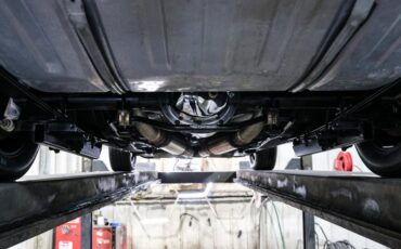 Chevrolet-Camaro-1968-White-Black-ampamp-White-Ho-26